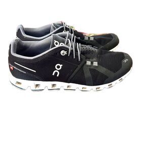 On Running Sneakers Womens 7.5 Black White Shoes Running Athletic Gym Casual